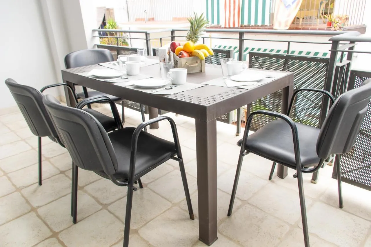 kontakty Apartamento Montroig 2